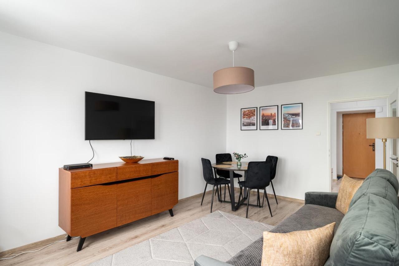9Th Floor City View Apartment Варшава Екстер'єр фото