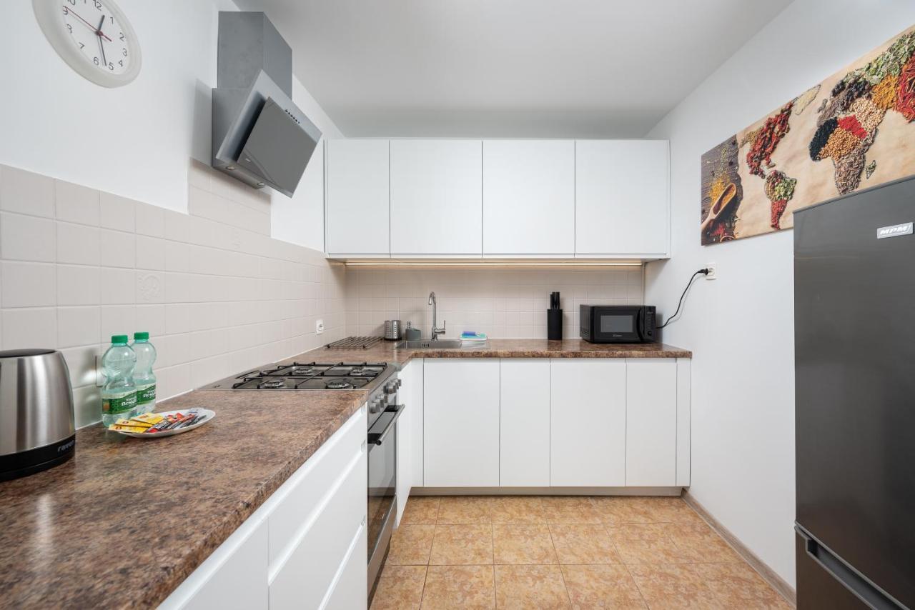 9Th Floor City View Apartment Варшава Екстер'єр фото